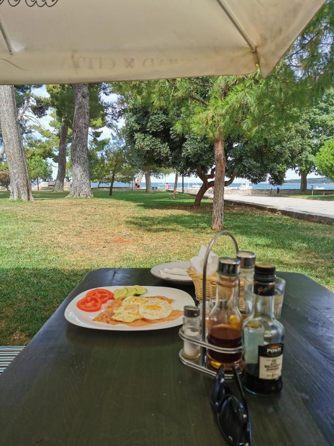 Nina Deluxe Superior 5 Star Apartment, Your Piece Of Heaven By The Sea & Park Novigrad  Exterior photo