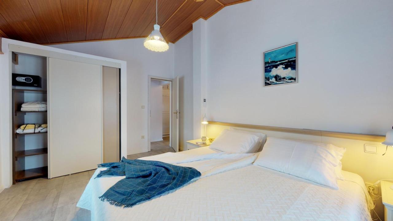 Nina Deluxe Superior 5 Star Apartment, Your Piece Of Heaven By The Sea & Park Novigrad  Exterior photo