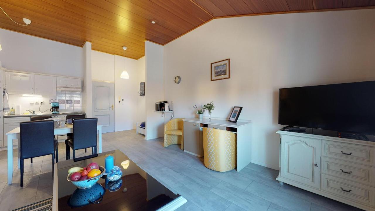 Nina Deluxe Superior 5 Star Apartment, Your Piece Of Heaven By The Sea & Park Novigrad  Exterior photo