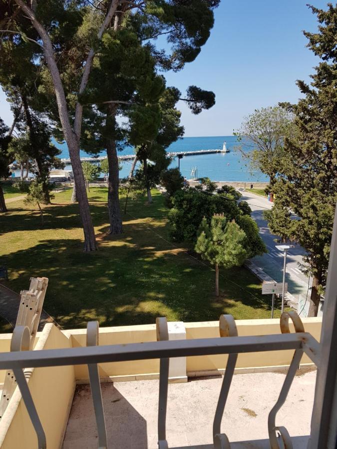 Nina Deluxe Superior 5 Star Apartment, Your Piece Of Heaven By The Sea & Park Novigrad  Exterior photo