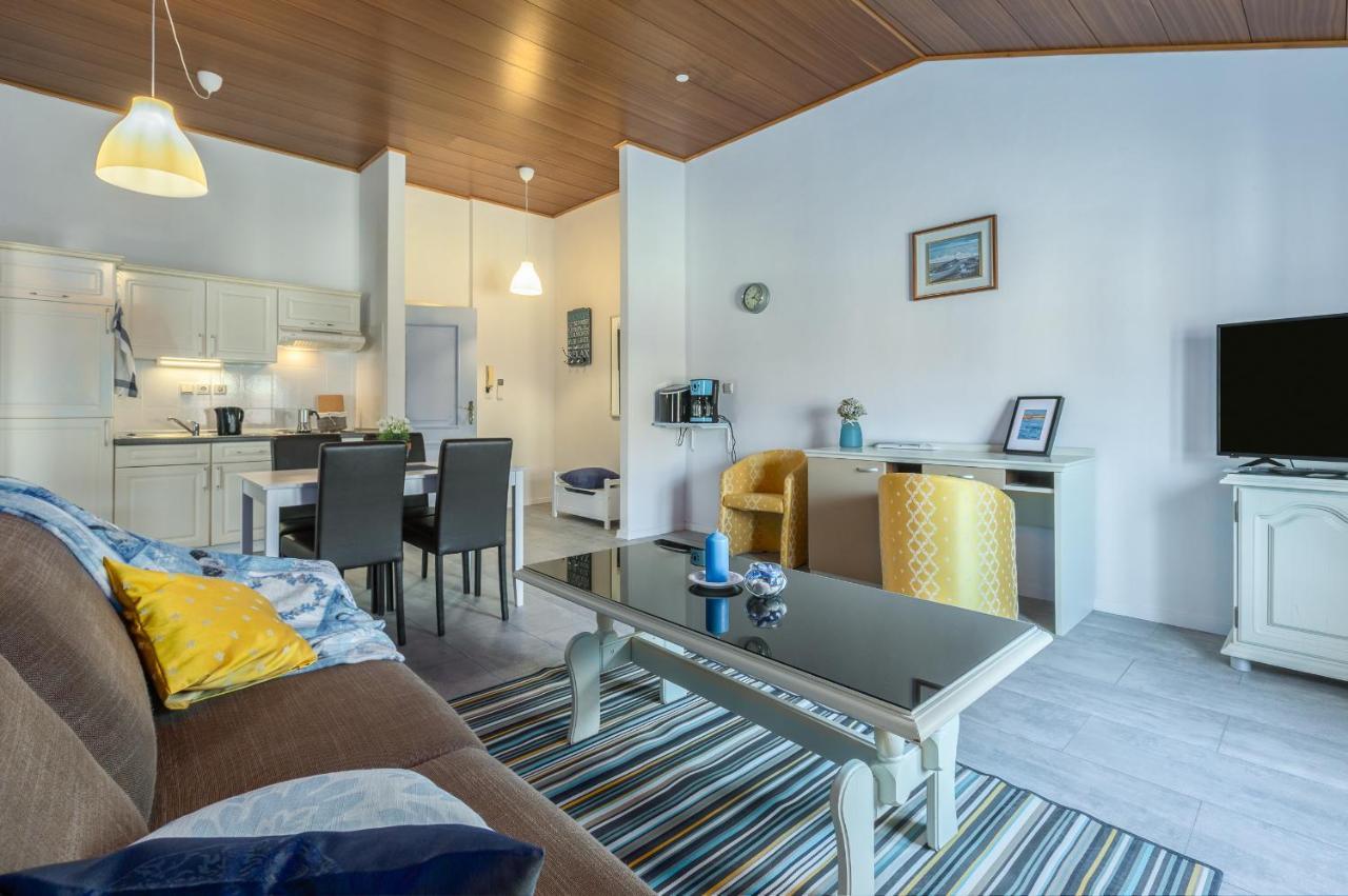 Nina Deluxe Superior 5 Star Apartment, Your Piece Of Heaven By The Sea & Park Novigrad  Exterior photo